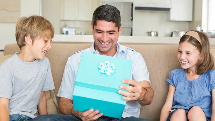Подарок на день отца фото What to Get Dad for Christmas 2014: Best Gifts Ideas Personalized fathers day gi