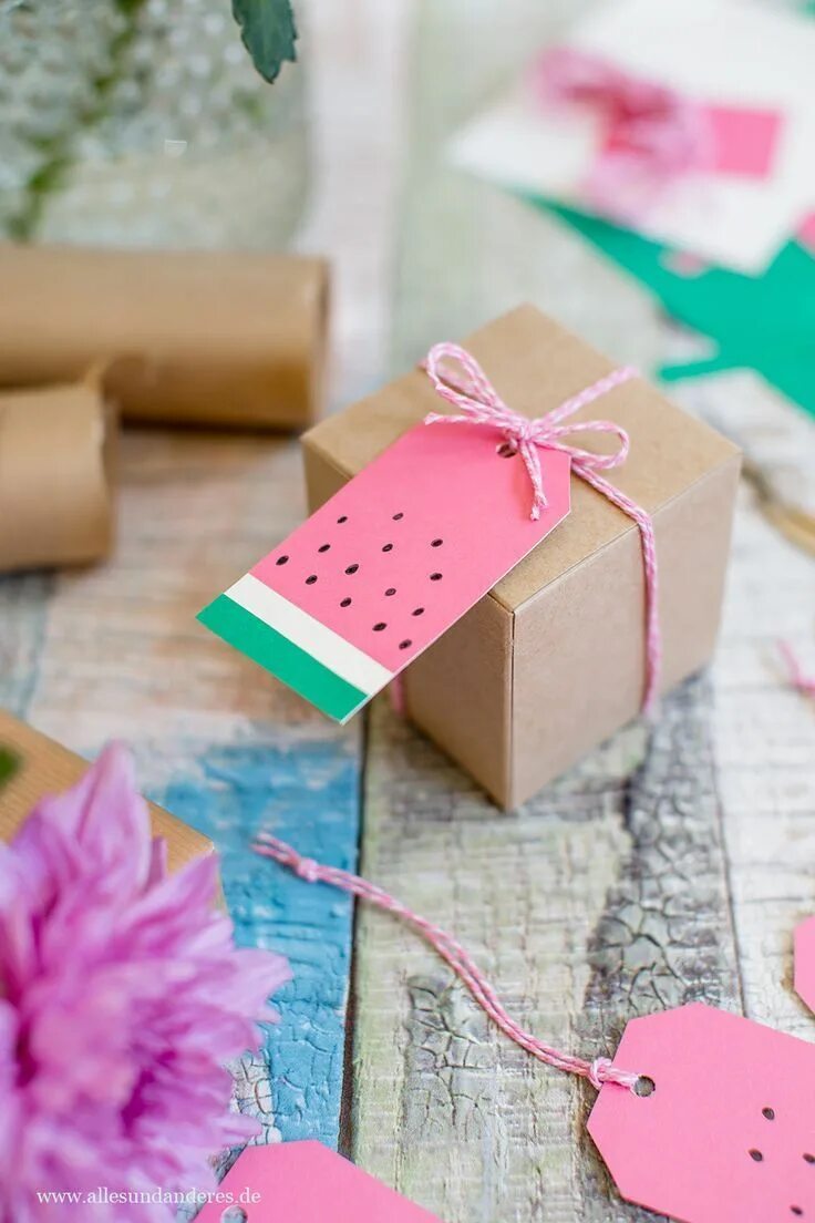 Подарок самодельными руками Sommerliche Geschenkidee: Selbstgemachte Melonen-Anhänger Geschenke, Kreative ge