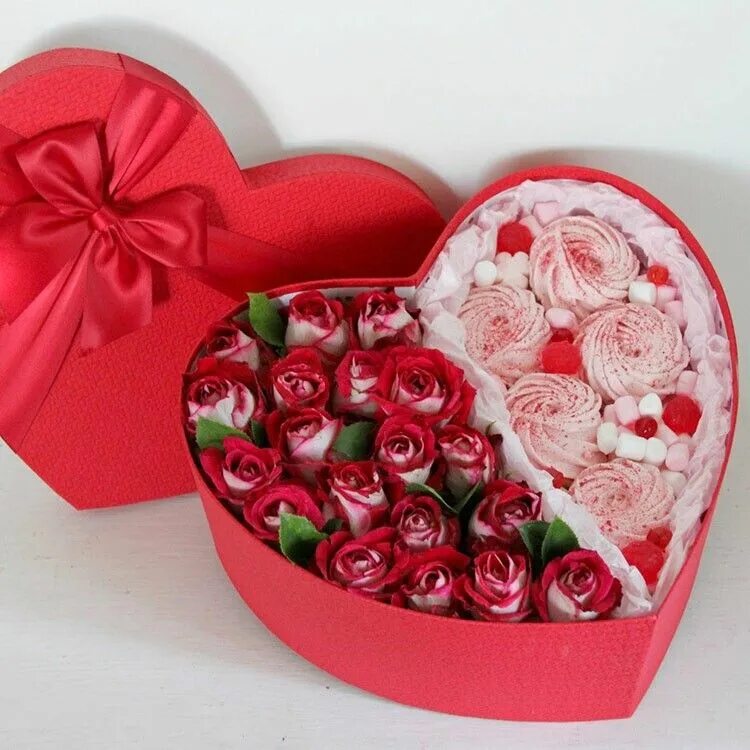 Подарок сердца фото Pin on VALENTINE BOARDS Heart crafts, Crafts, Gift wrapping
