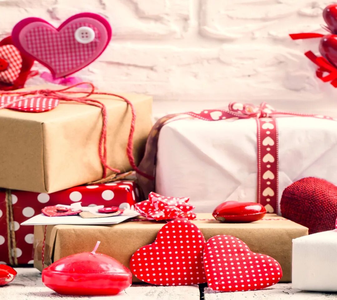 Подарок сердца фото Скачать обои любовь, сердце, подарки, сердечки, love, heart, wood, romantic, раз