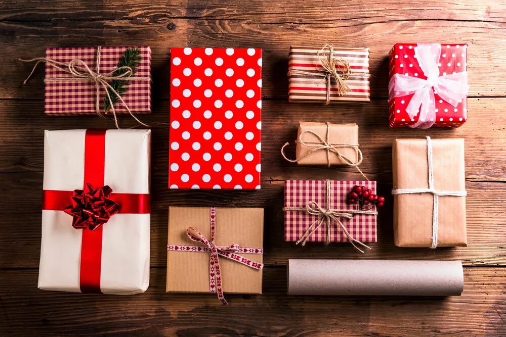 Подарок в виде фото Best Places For Unique Holiday Gifts In Orange County - CBS Los Angeles