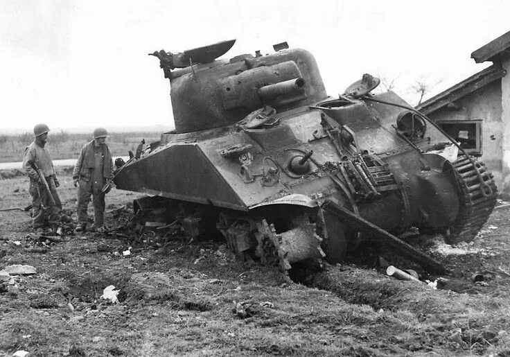 Подбитые танки фото Pin on World War II