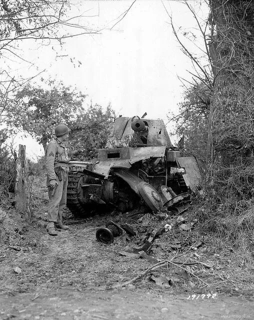 Подбитые танки второй мировой войны фото 9828148f82ba6a7e01b66fcdf3968b5f World of tanks, American soldiers, Wwii
