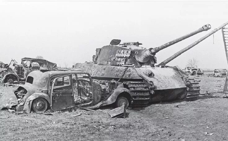 Подбитый танк тигр фото This is a Kingtiger tank of s.Pz.Abt.505, one of the last two of the battalion d