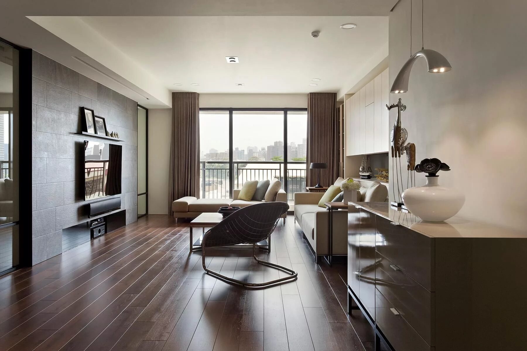 Подбор интерьера квартиры Apartment With A Retractable Interior Wall Living room design modern, Brown and 