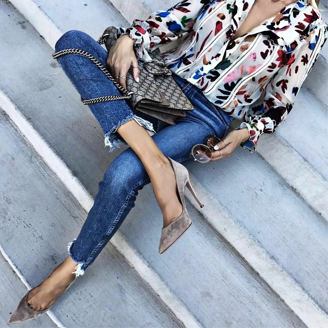 Подборка модных образов Sasha Simon * lolariostyle on Instagram: "Outfit of the day ✨ http://liketk.it/2