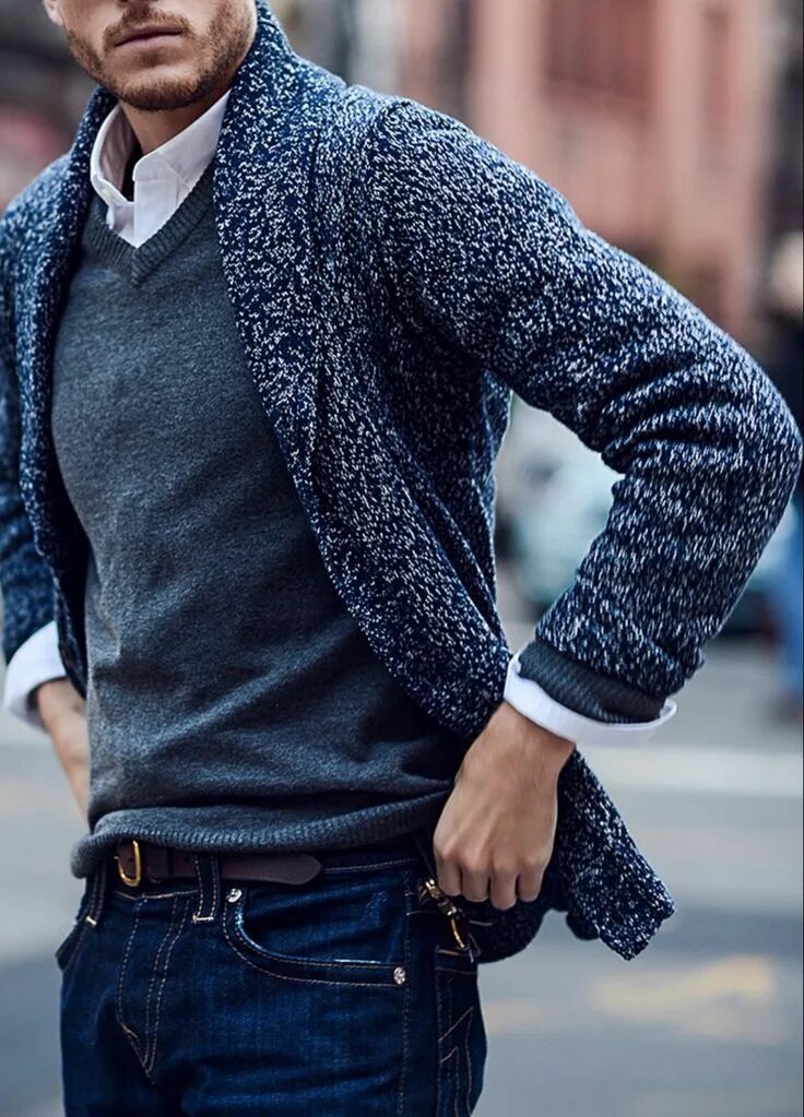 Подборка мужских стилей Beat the weather with double the sweater! Mens fashion sweaters, Mens fashion ca