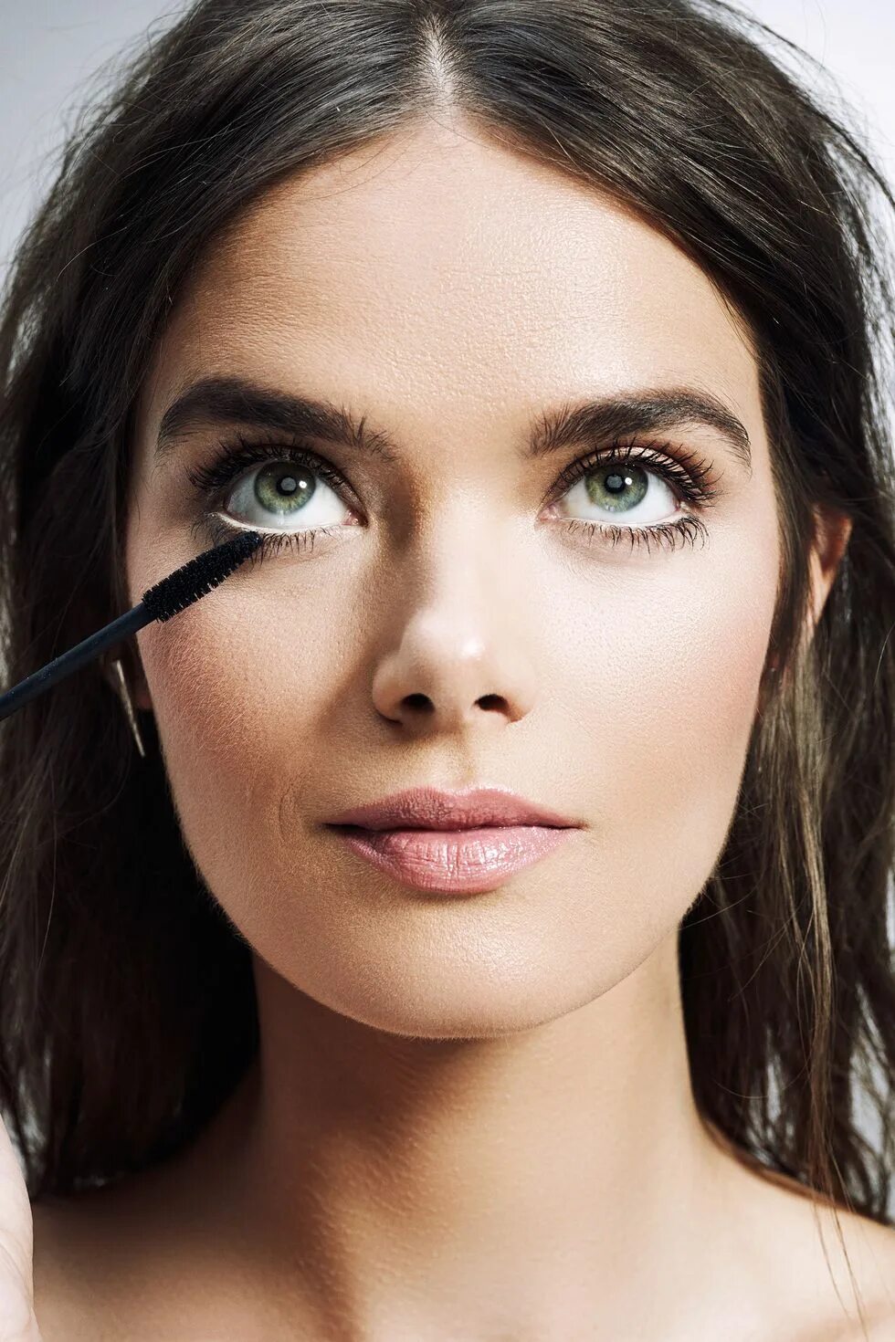 Подчеркнутые глаза в макияже Makeup That Makes Your Eyes Look Bigger