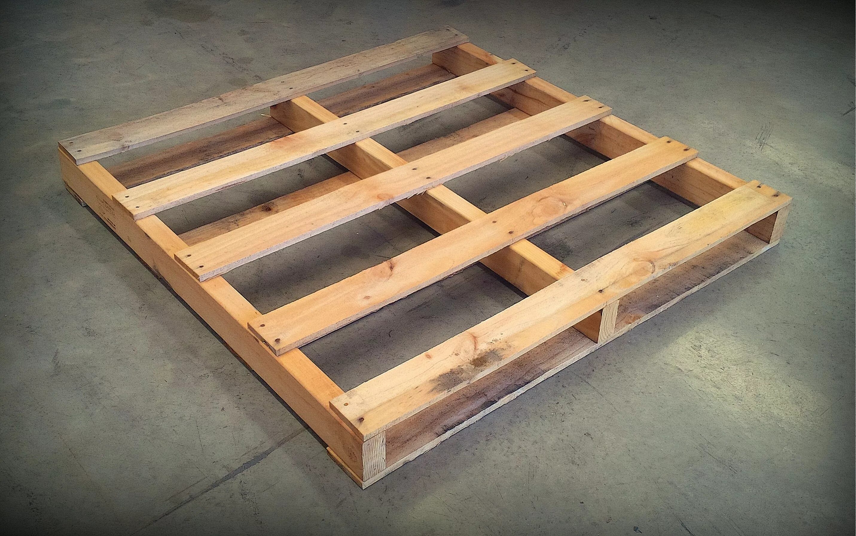 Поддон руками фото Standard Pallet Sizes & Dimensions, size wide