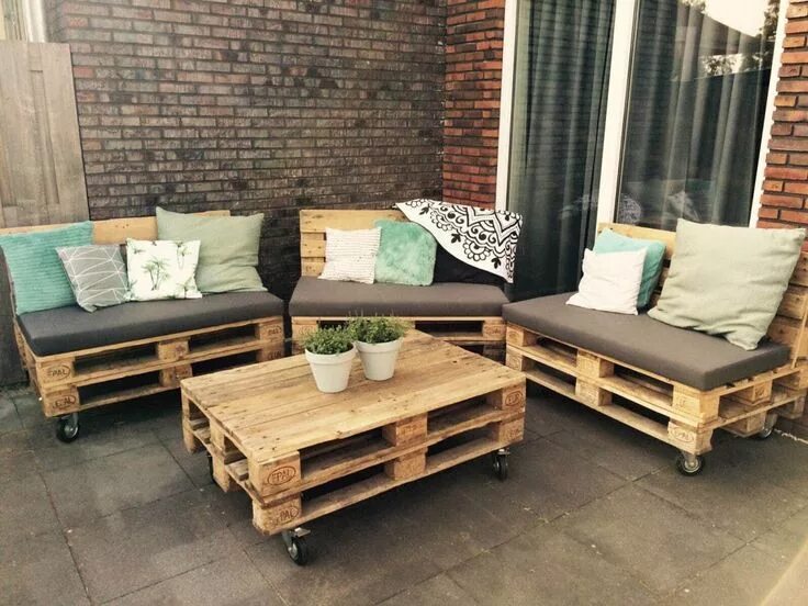 Поддоны в интерьере фото Tuinbank pallets schuine rugleuning zelf maken bouwtekening Diy palletmeubels, P