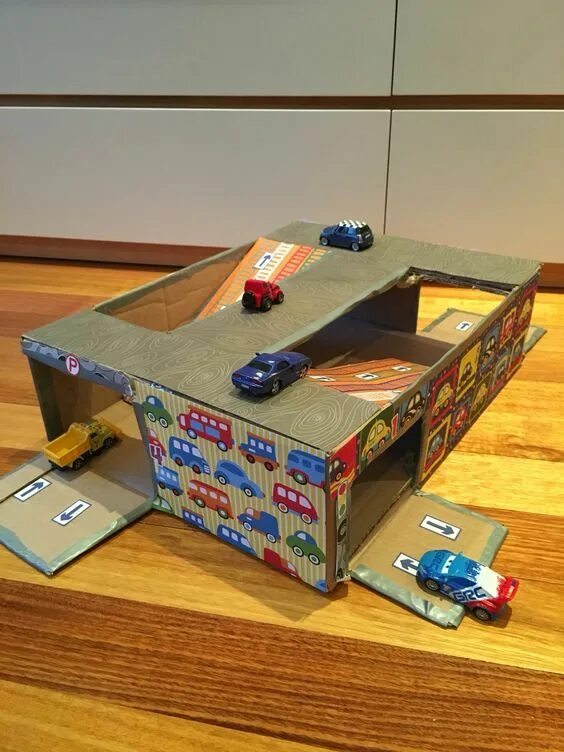 Поделка из коробок фото Шитье деткам - выкройки, рукоделие Bricolage avec du carton, Jouets en carton, J