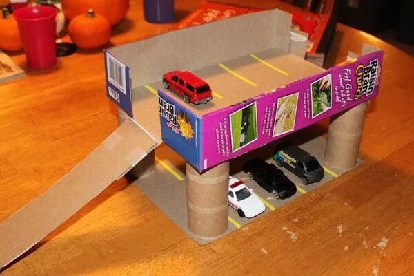 Поделка из коробок фото 27 DIY Kids Games and Activities Can Make With Cardboard Boxes Cereal box craft,