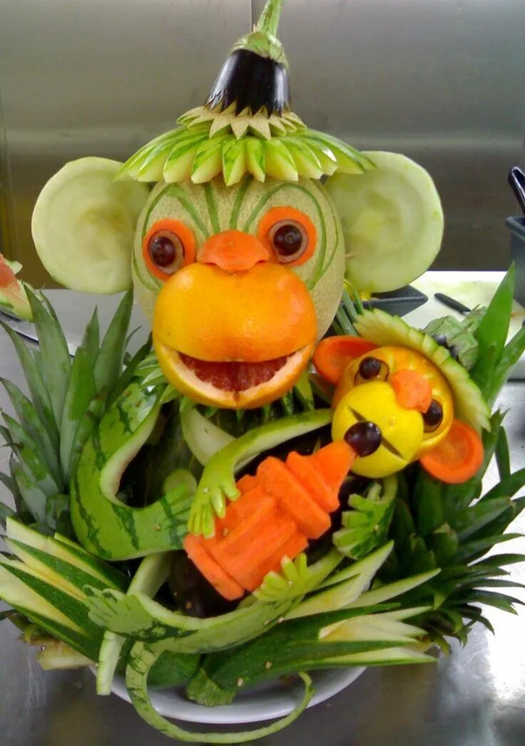 Поделка из овощей и фруктов фото Pin on Fruit Carving Creative food, Food carving, Creative food art