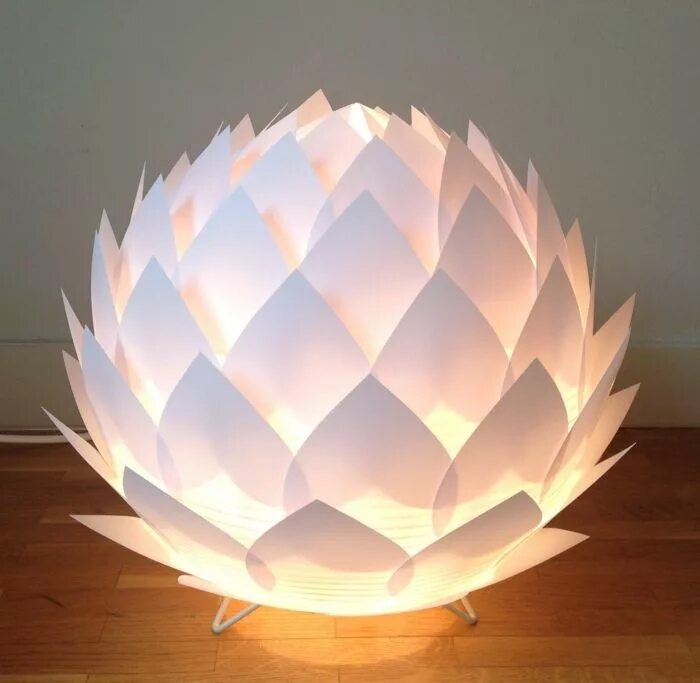 Поделка светильник своими руками для детей Lampe en papier fleur à faire soi-même : instructions et idées de modèles Lampe 