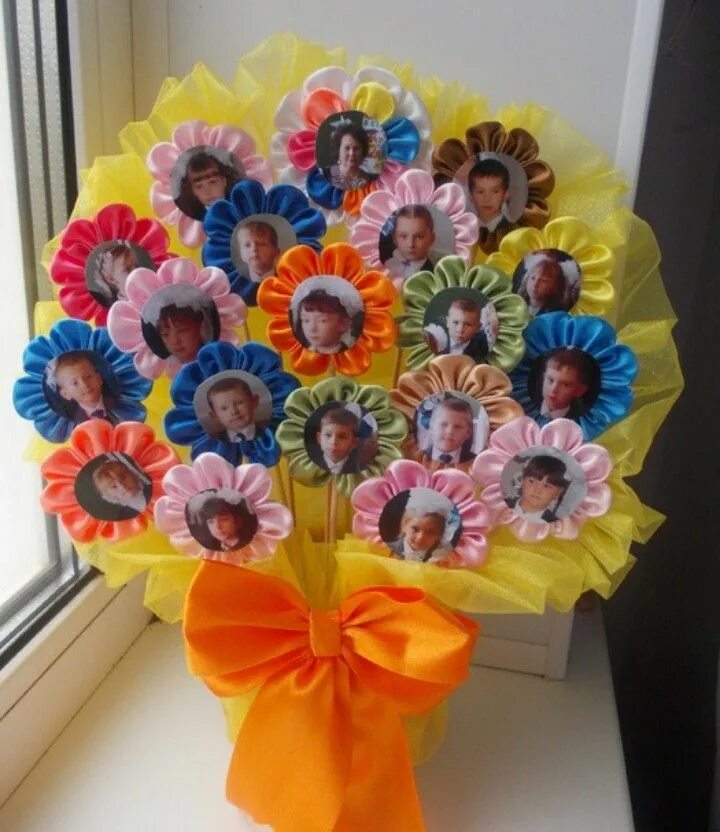 Поделка цветок с фото ребенка Pin on Törtchen, Muffins & Co Hand crafts for kids, Paper crafts, Crafts