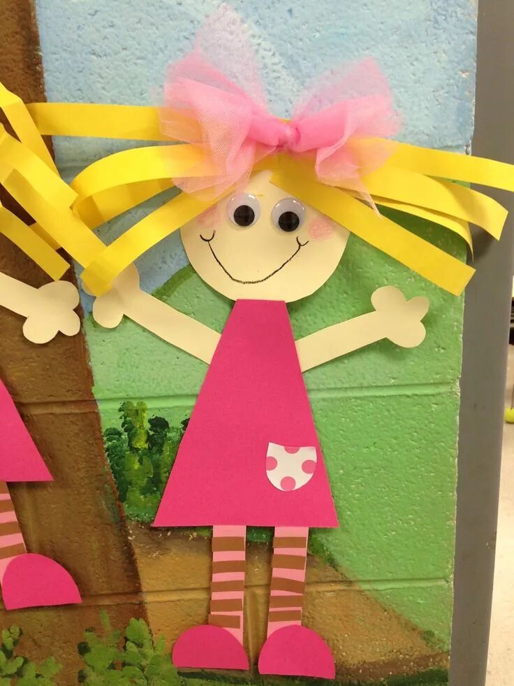 Поделки 4 года фото Life in First Grade: Five for Friday!! :) Preschool crafts, School crafts, Paper