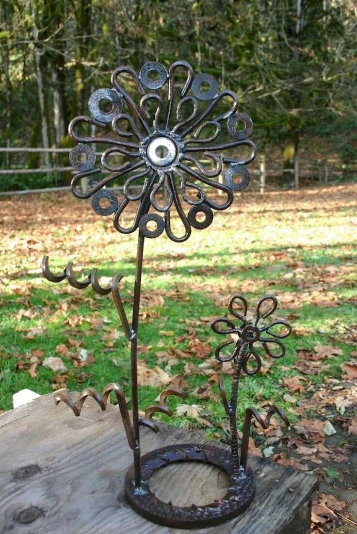 Поделки для дачи из металла своими руками welding projects easy #Weldingprojects in 2020 Welding art, Metal garden art, Sc