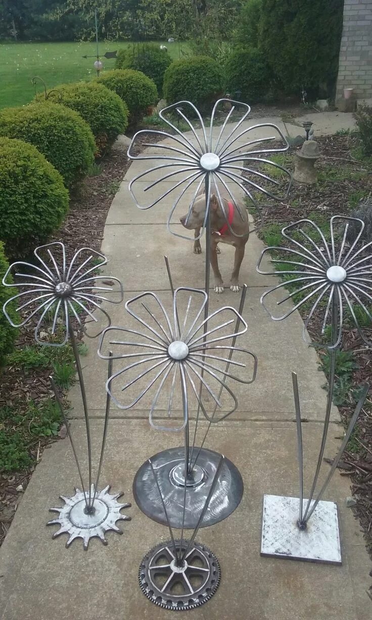 Поделки для дачи из металла своими руками Green Building Blog Metal garden art, Metal yard art, Garden art