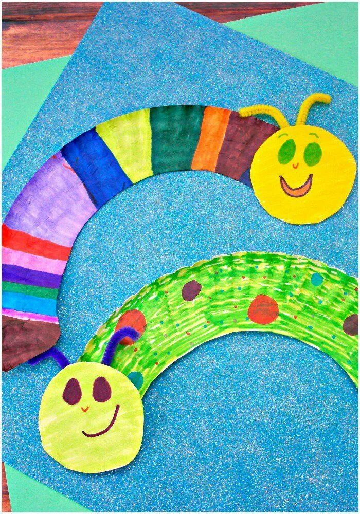 Поделки для детей 4 лет фото Paper Plate Caterpillars Preschool crafts, Bug crafts, Spring crafts