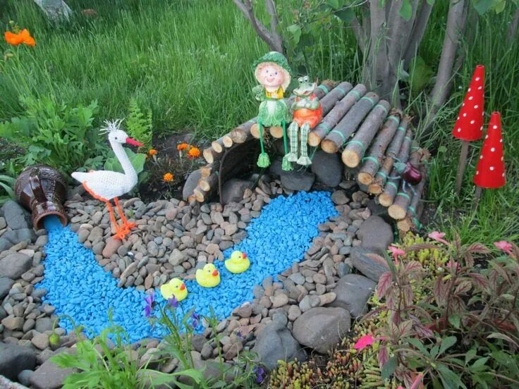 Поделки для сада с пошаговым фото Красивый сад идеи для поделок на даче Small terrace garden, Fairy garden, Soda b