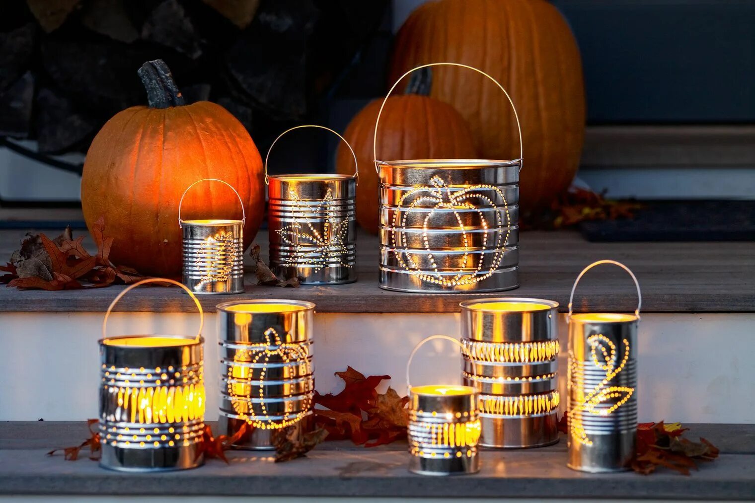 Поделки из банок фото How to Create Tin-Can Lanterns Tin can lanterns, Easy halloween decorations, Can