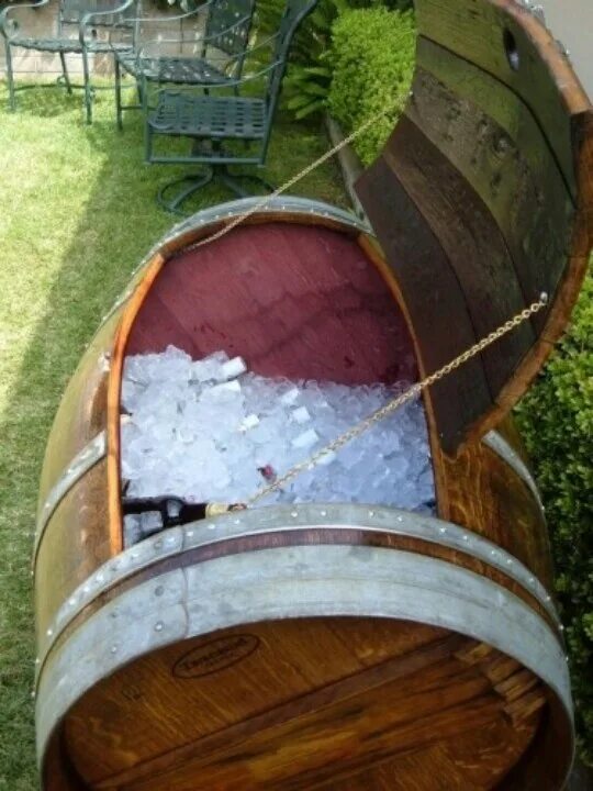 Поделки из бочки фото Whiskey barrell ice chest Wine barrel, Whiskey barrel, Barrel