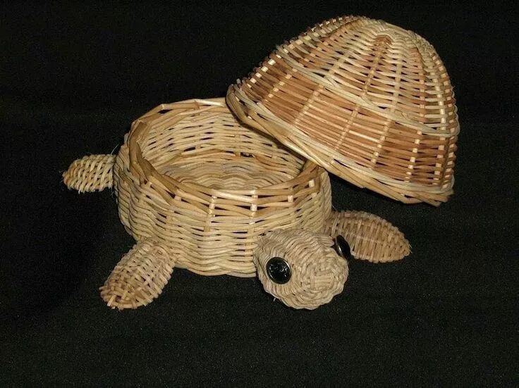 Поделки из бумажной лозы своими руками фото Черепаха Paper roll crafts, Paper crafts, Paper weaving