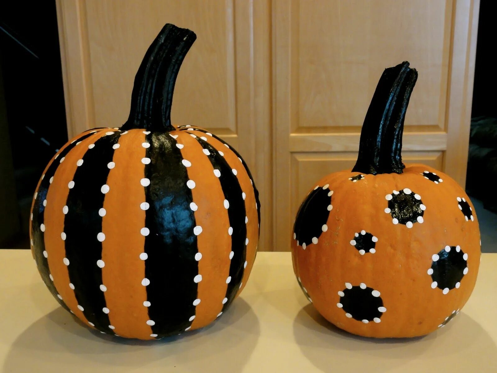 Поделки из бутылочной тыквы своими руками фото painted pumpkins - Google Search Painted pumpkins, Halloween pumpkins painted, P