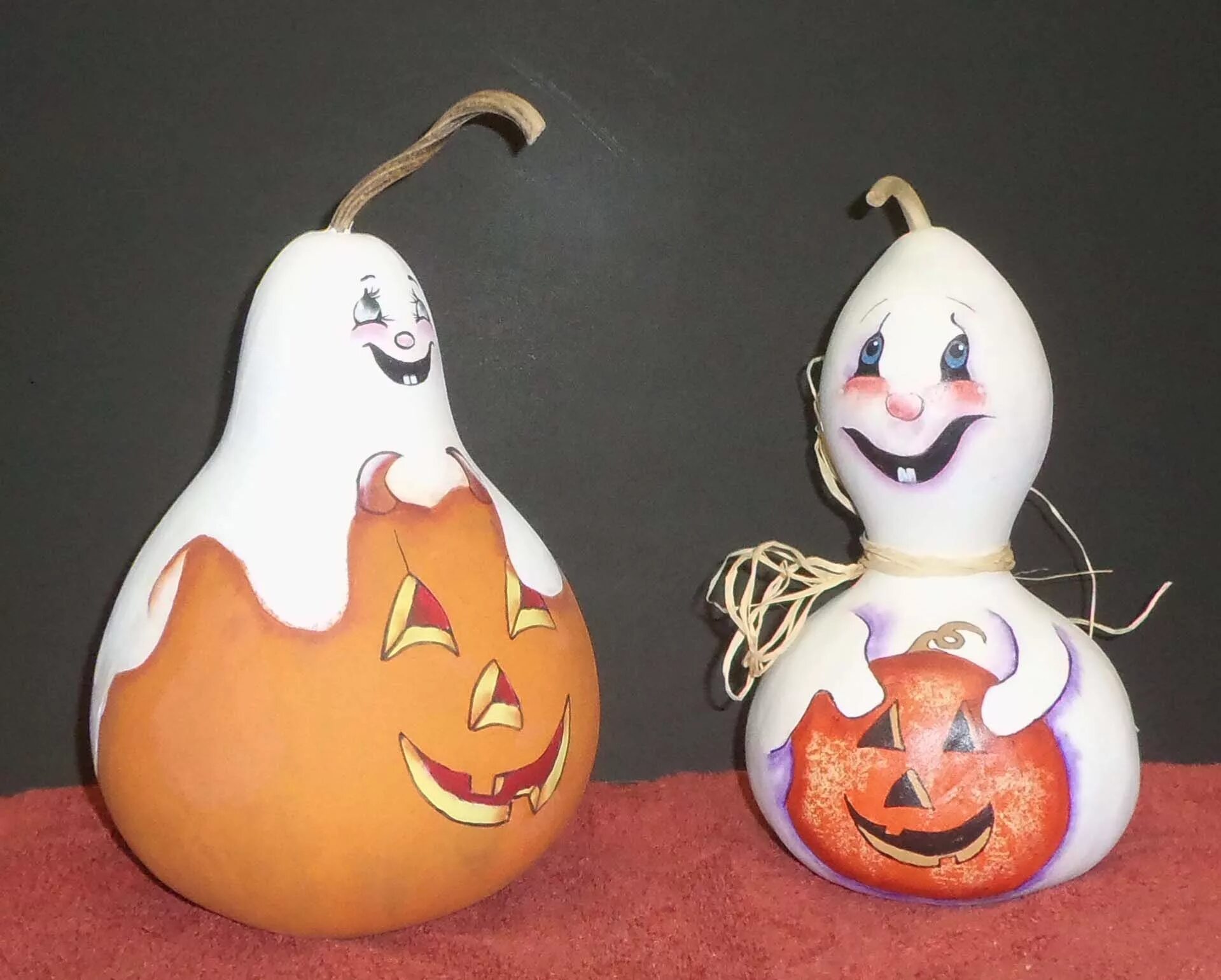 Поделки из декоративной тыквы фото Ghostley Pumpkins by Lola and Al Stude. Design by Sue Hollon, Gourds for All Sea