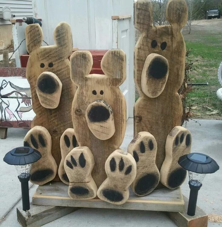 Поделки из дерева своими руками фото Solar light bears Crafts, Wood crafts, Wood projects