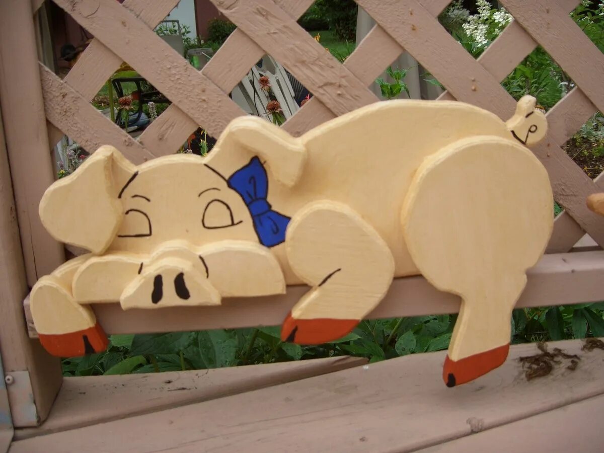 Поделки из фанеры своими руками фото Wood yard art, Wooden crafts, Wood crafts