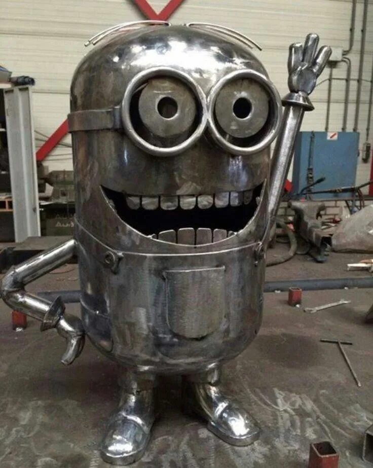 Поделки из фреоновых баллонов своими руками фото Pin by Aaron Noel on Minions Scrap metal art, Welding art, Welding projects