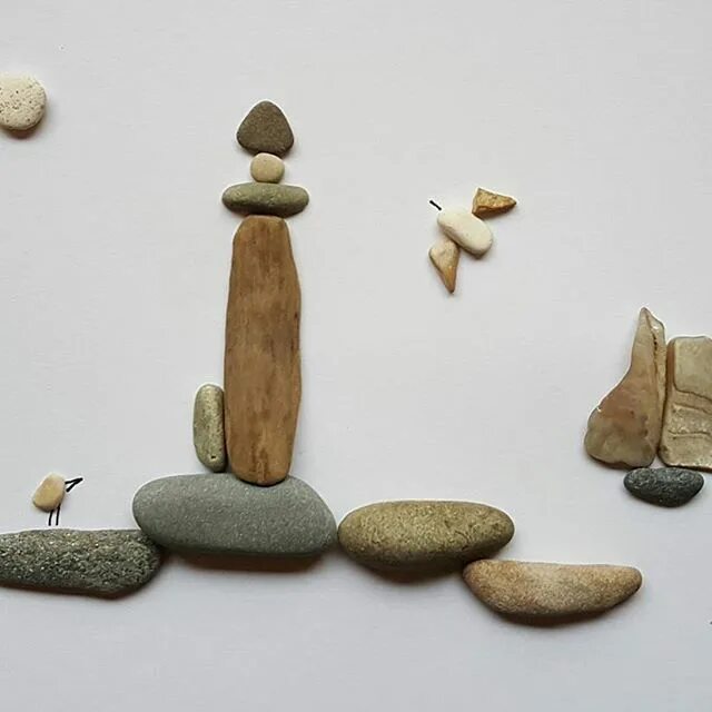 Поделки из гальки фото #kieselkunst #steine #kieselsteine #kiesel #stones #pebbles #pebblesart #tamikra
