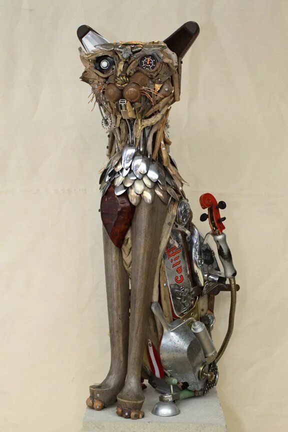 Поделки из хлама своими руками фото Salvageables: Animal Junkyard Sculpture, By Nathalie Trépanier, via Visual News 