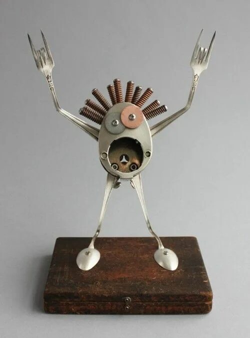 Поделки из хлама своими руками фото Adopt a bot' metal junk art by American sculptor Brian Marshall Junk art, Found 