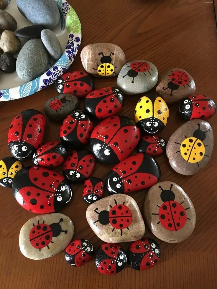 Поделки из камней в школу фото Hand Painted Rocks Etsy Painted rocks kids, Rock painting patterns, Painted rock