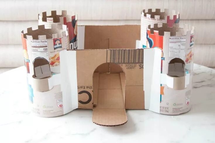 Поделки из картона фото Build a Toy Castle from Upcycled Cardboard Upcycled cardboard, Cardboard castle,