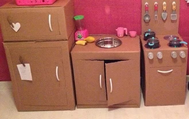 Поделки из коробок фото glückliche Eltern Väter glückliche Kinder: Ihre Küchen Tái chế, Đồ chơi, Trang t