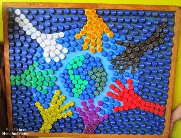 Поделки из крышек своими руками фото Recycled Bottle Cap Mural