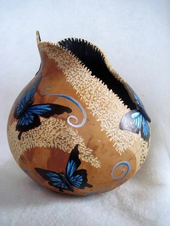 Поделки из лагенарии своими руками фото Gourd Lamps by Joanna Gourds crafts, Gourds, Decorative gourds