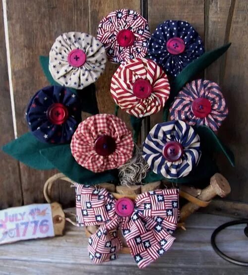 Поделки из материала своими руками фото PRIM AMERICANA FABRIC YOYO FLORAL ARRANGEMENT Handmade flowers fabric, Fabric fl