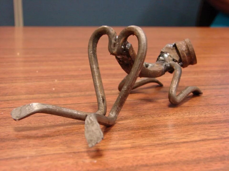 Поделки из металла с помощью сварки фото Pole dance Metal art projects, Metal sculpture, Metal art