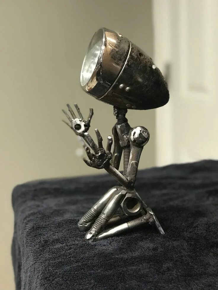 Поделки из металла с помощью сварки фото Pin by John on Metal art Scrap metal art, Metal sculpture, Metal art