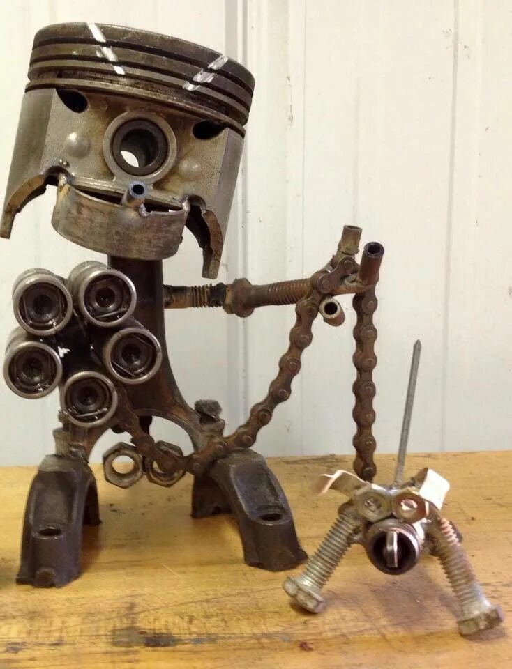 Поделки из металлолома своими руками фото Pin by Nick Sanford on Stuff I find that is cool looking Recycled metal art, Met