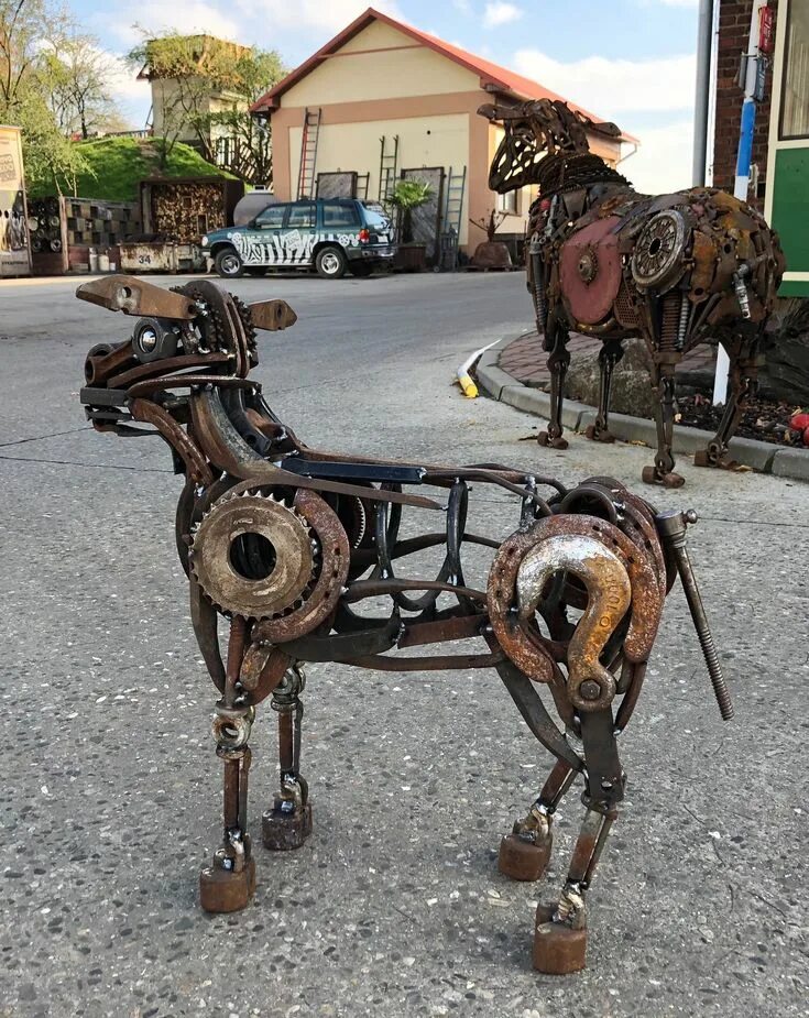 Поделки из металлолома своими руками фото Pin on FE výrobky Scrap metal art, Metal art sculpture, Junk metal art