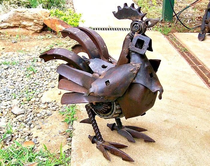 Поделки из металлолома своими руками фото Scrap metal sculpture - Page 6 - Metal Sculpture & Carvings Junk metal art, Scra