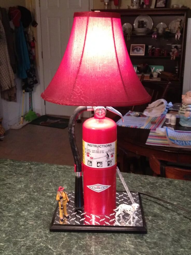 Поделки из огнетушителя своими руками фото fire extinguisher lamp I made, this is a larger one than the other one Fire exti