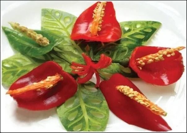 Поделки из перца болгарского своими руками фото Украшение блюд: цветы из перца. Вымытые стручки горького перца разрезаются вдоль