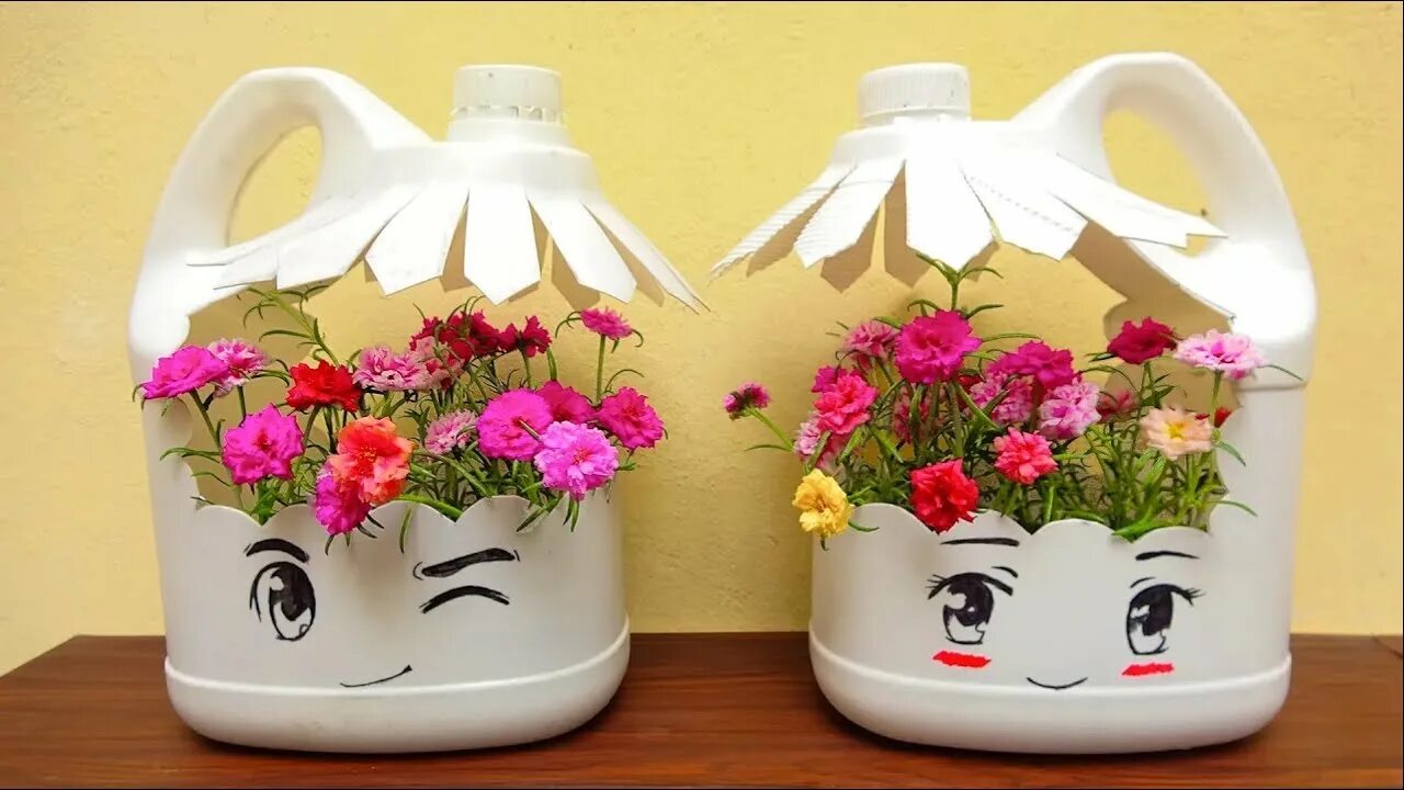Поделки из пластиковых контейнеров своими руками фото Amazing Plant Pots Ideas, Recycle Plastic Container Into Beautiful Flower Pots f