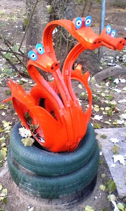 Поделки из покрышки своими руками фото Змей Горыныч из автопокрышки (3 фото). Идея для дачи - Фазенда